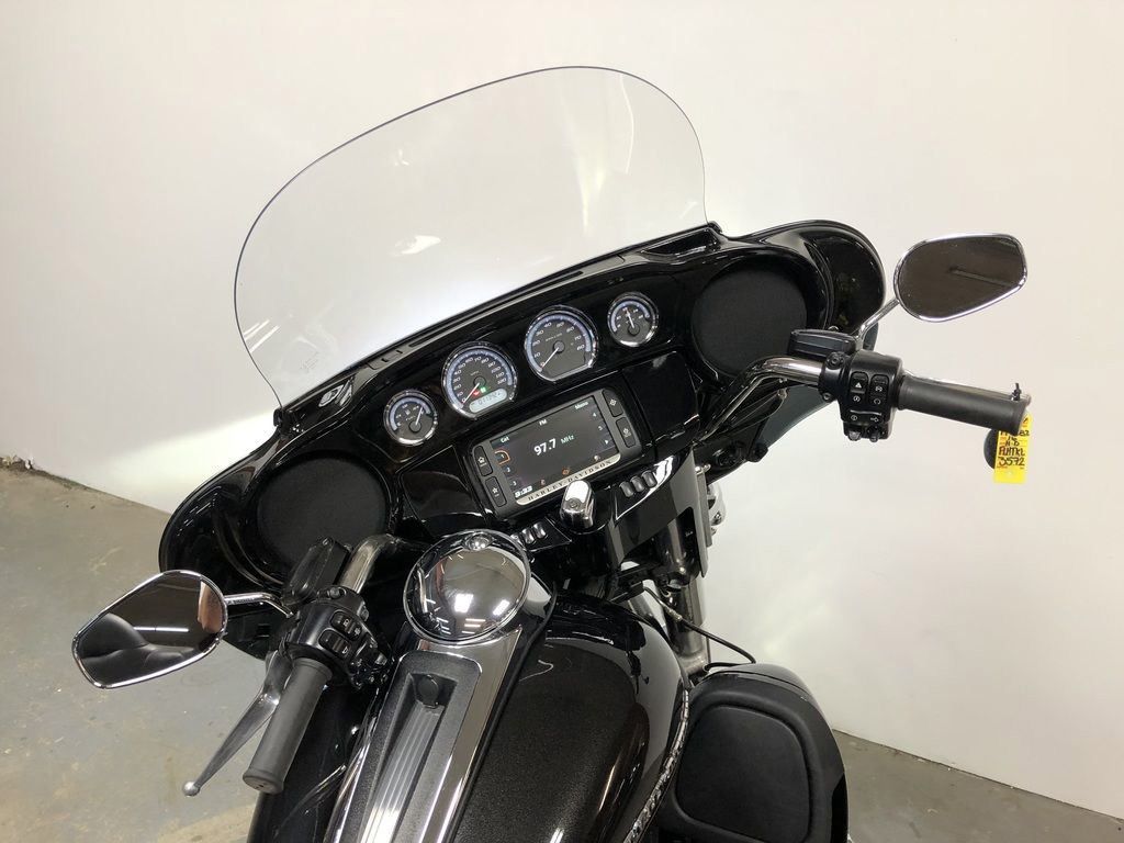 Electra Glide® Ultra Limited® Low