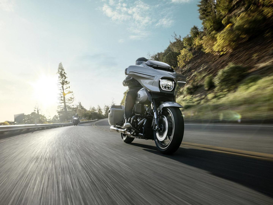 CVO® Street Glide®