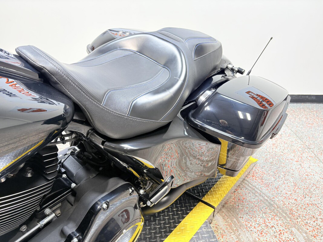 Street Glide® Special