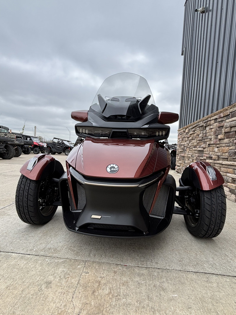 Spyder RT Sea-To-Sky