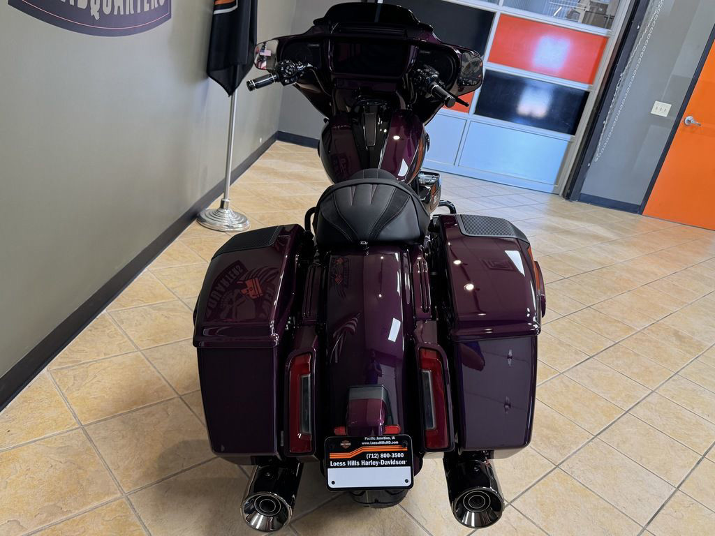 CVO® Street Glide®