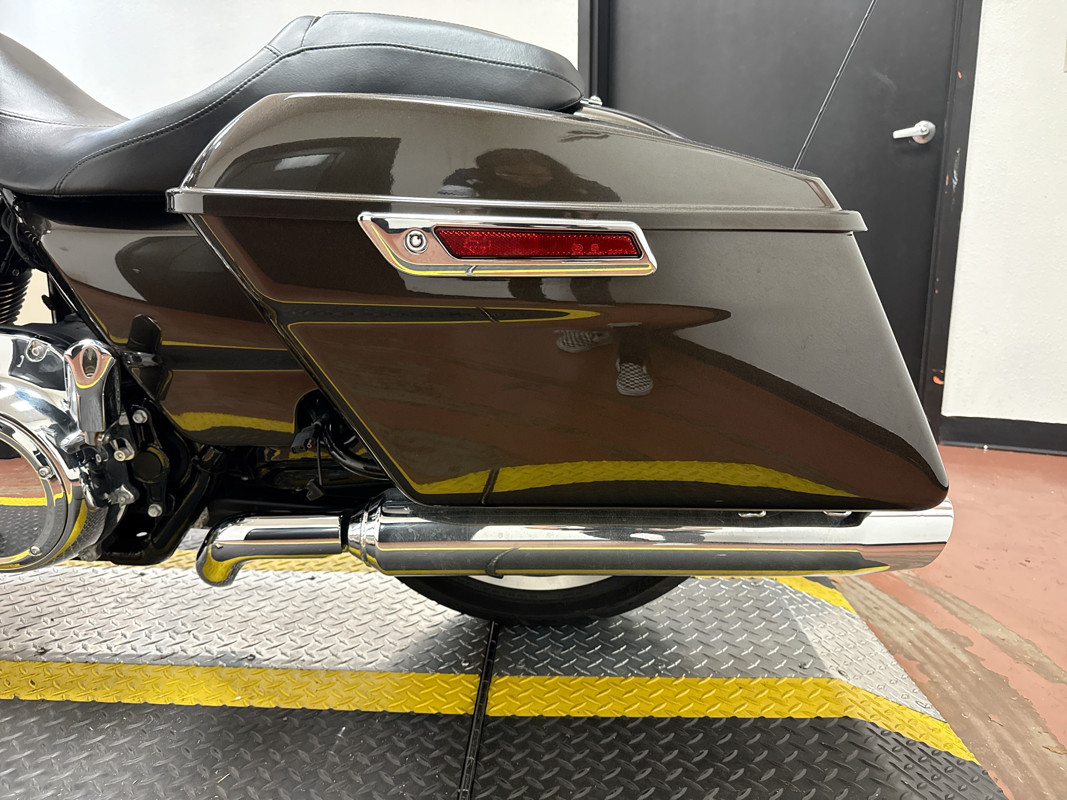 Street Glide®