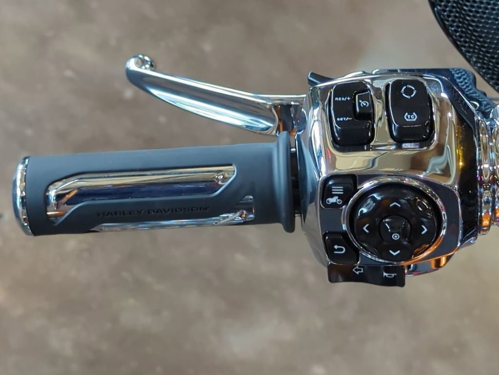 CVO® Street Glide®