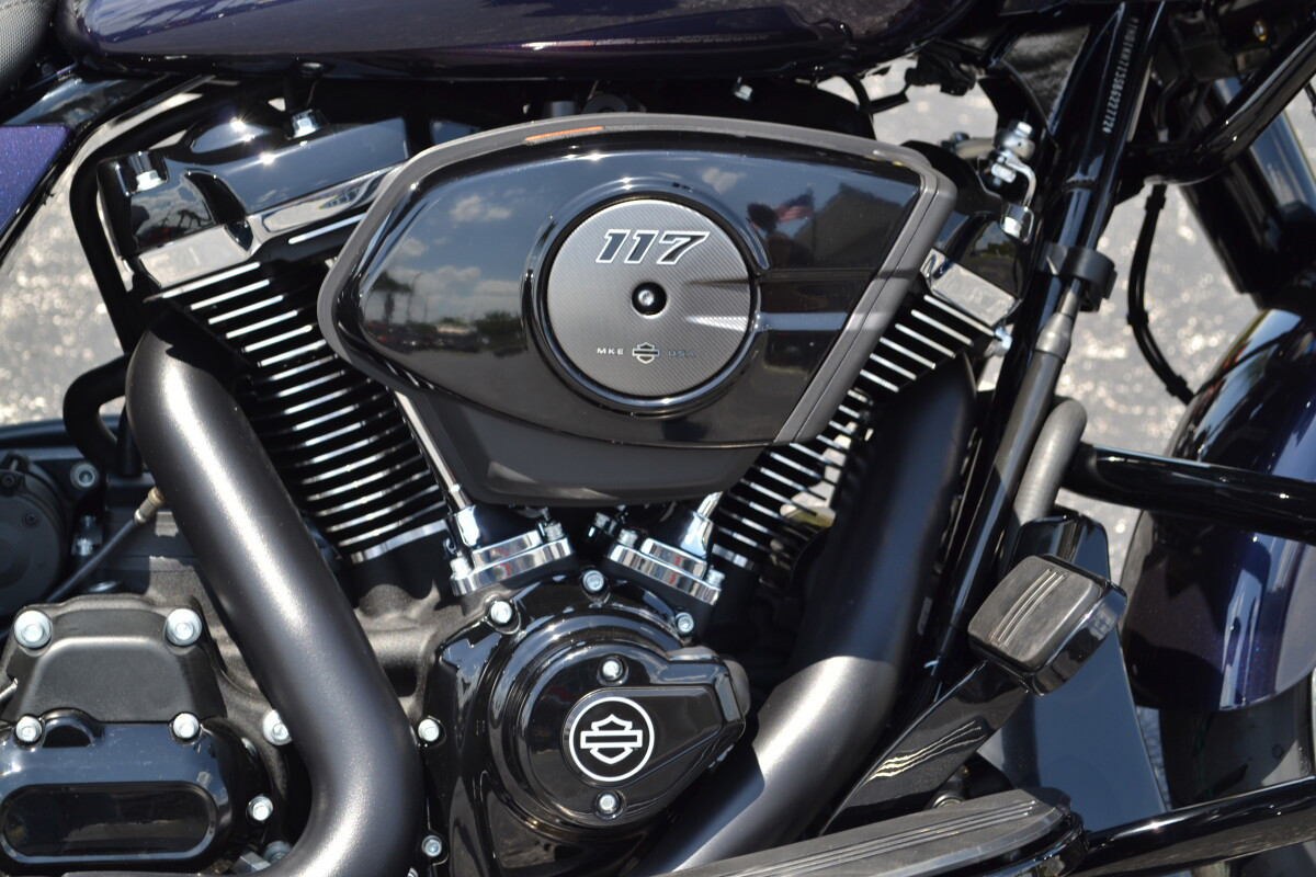 Road Glide®