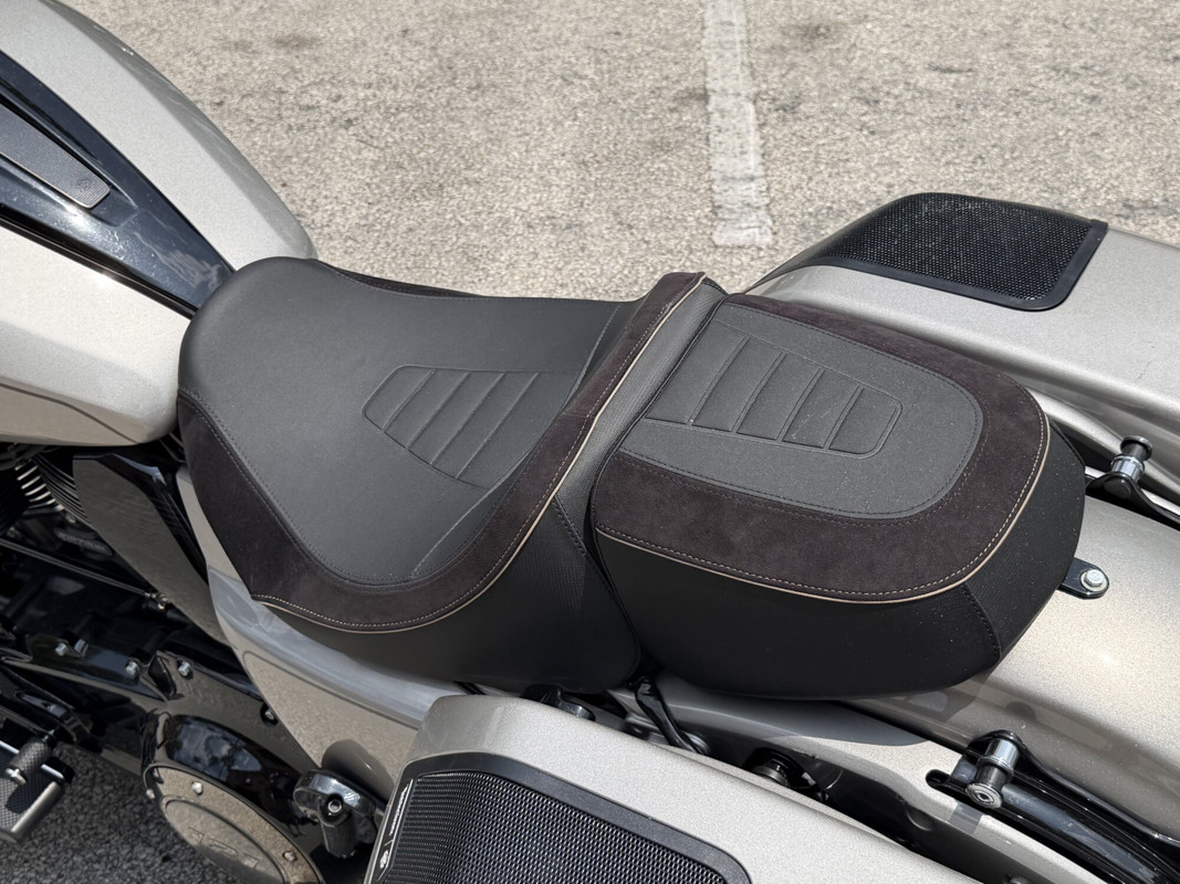 CVO® Street Glide®