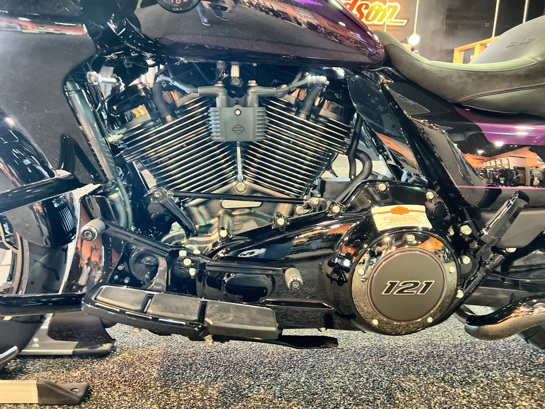 CVO® Road Glide®