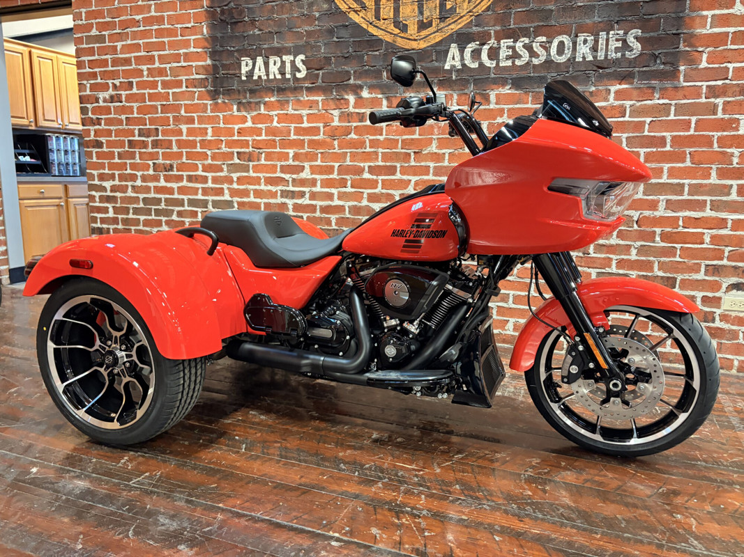 Road Glide® 3