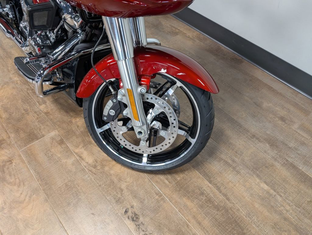 Road Glide®