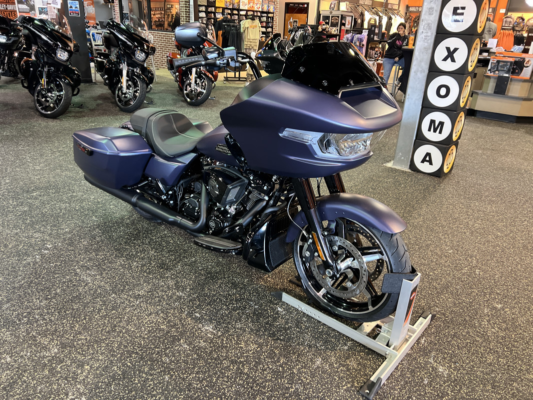 Road Glide®