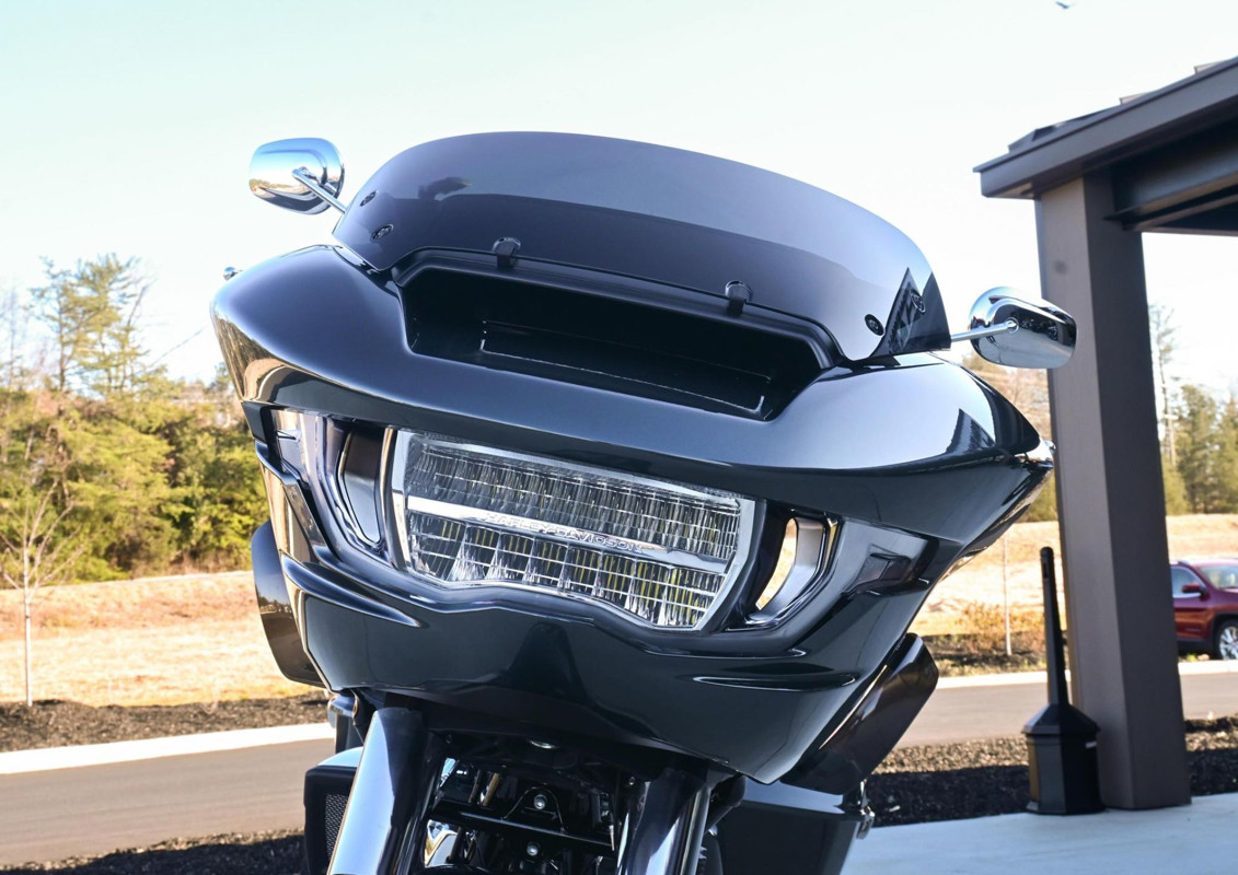 Road Glide®
