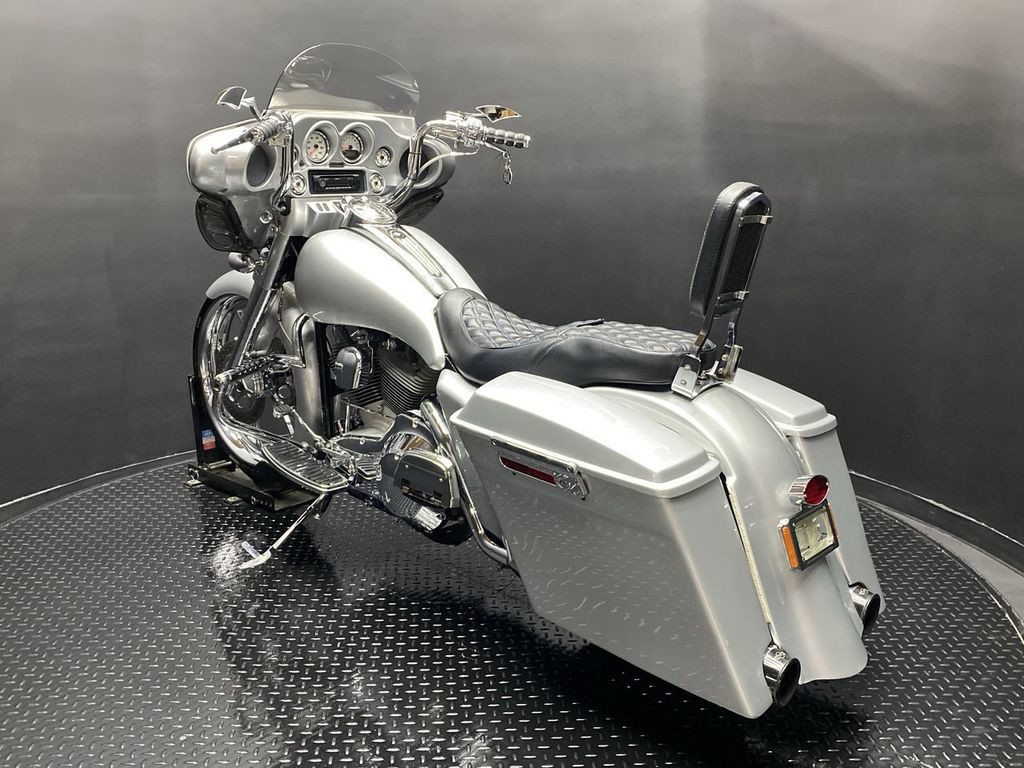 Electra Glide® Standard