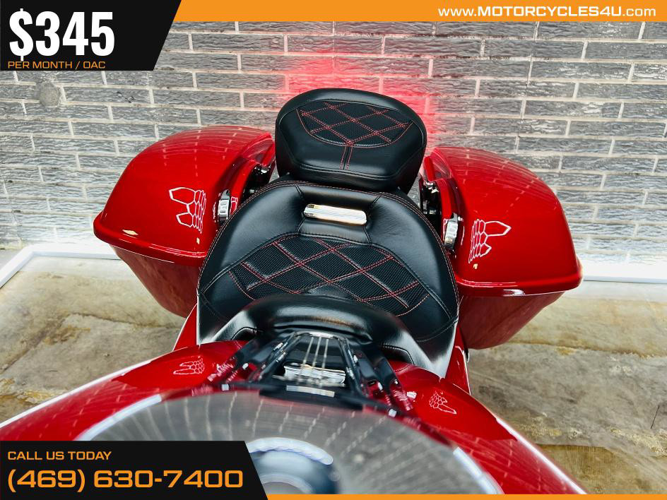 Street Glide®