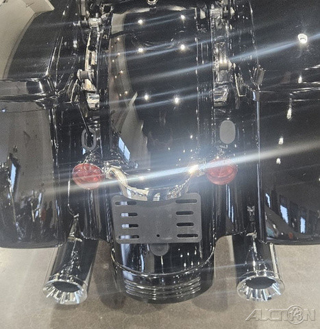 Street Glide®