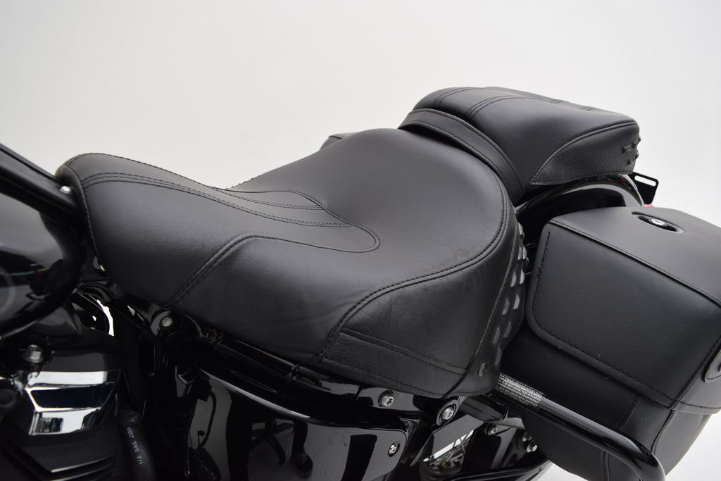 Softail® Heritage Classic 114