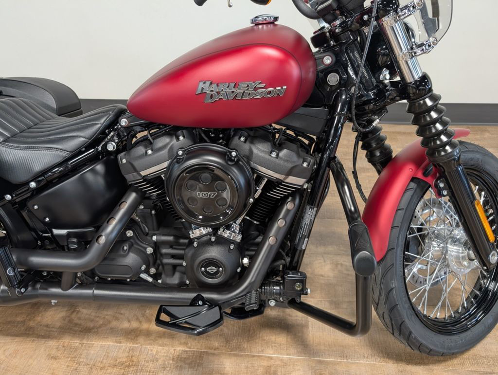 Softail® Street Bob®
