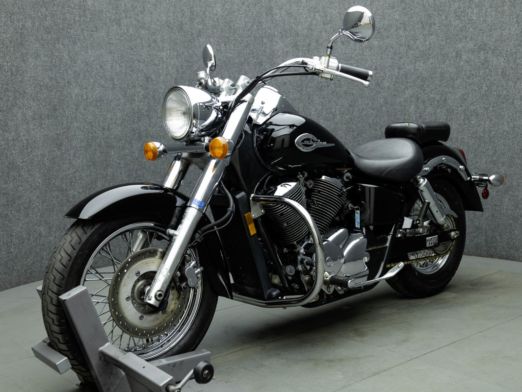 Shadow 750 ACE Deluxe