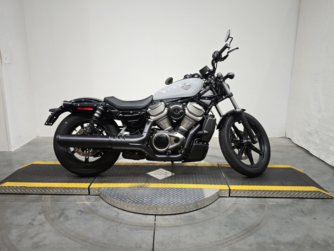 Nightster