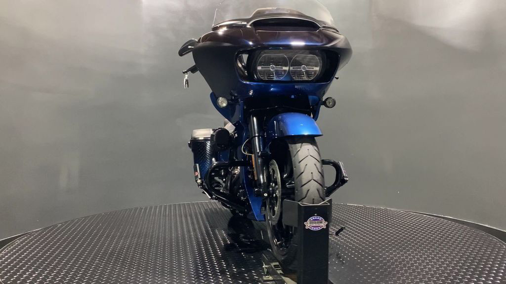 CVO® Road Glide®