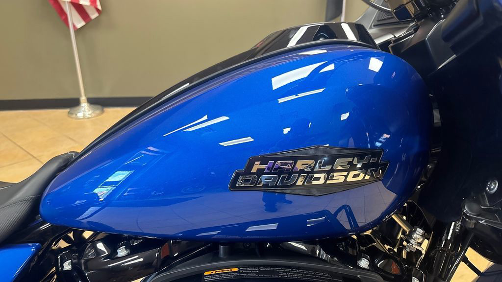 Road Glide®