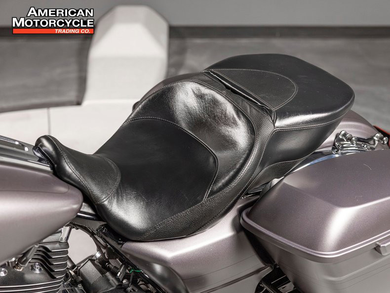 Street Glide® Special
