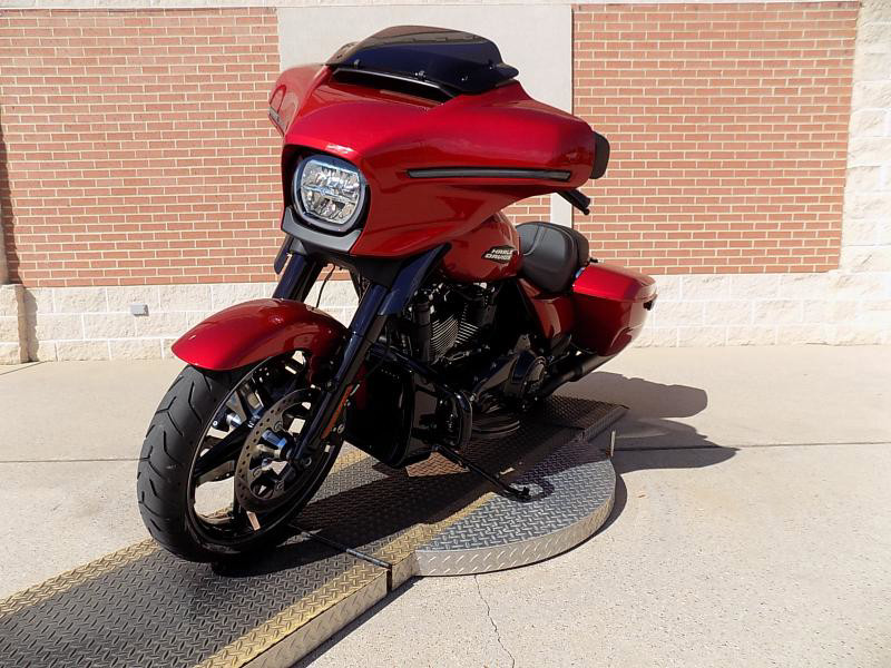 Street Glide®