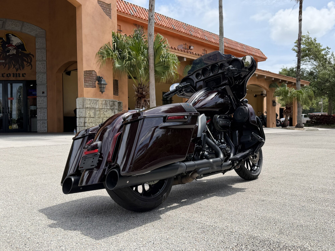CVO® Street Glide®