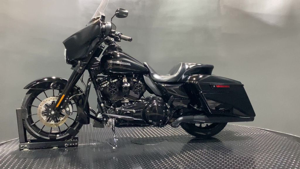 Street Glide® Special