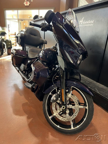 Street Glide® Ultra