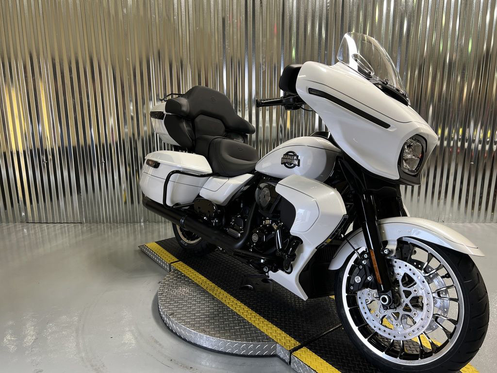 Street Glide® Limited