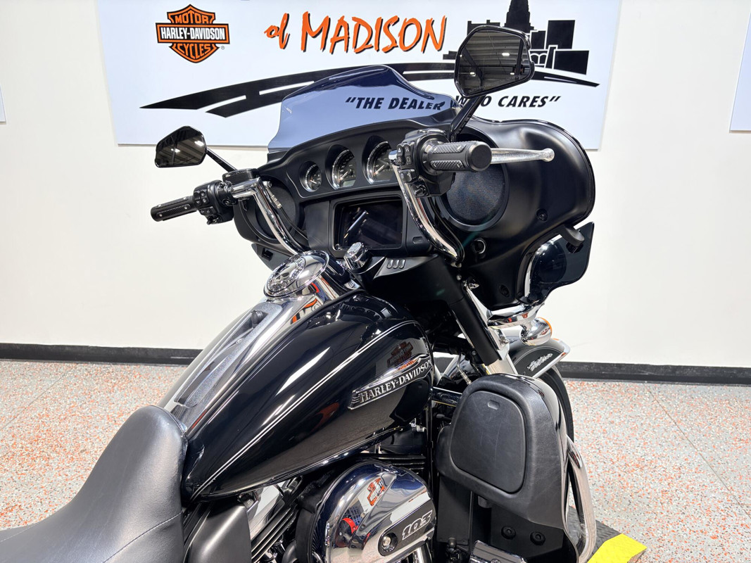 Electra Glide® Ultra Classic® Low
