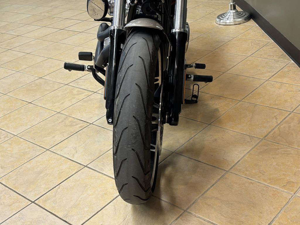 Softail® Breakout®