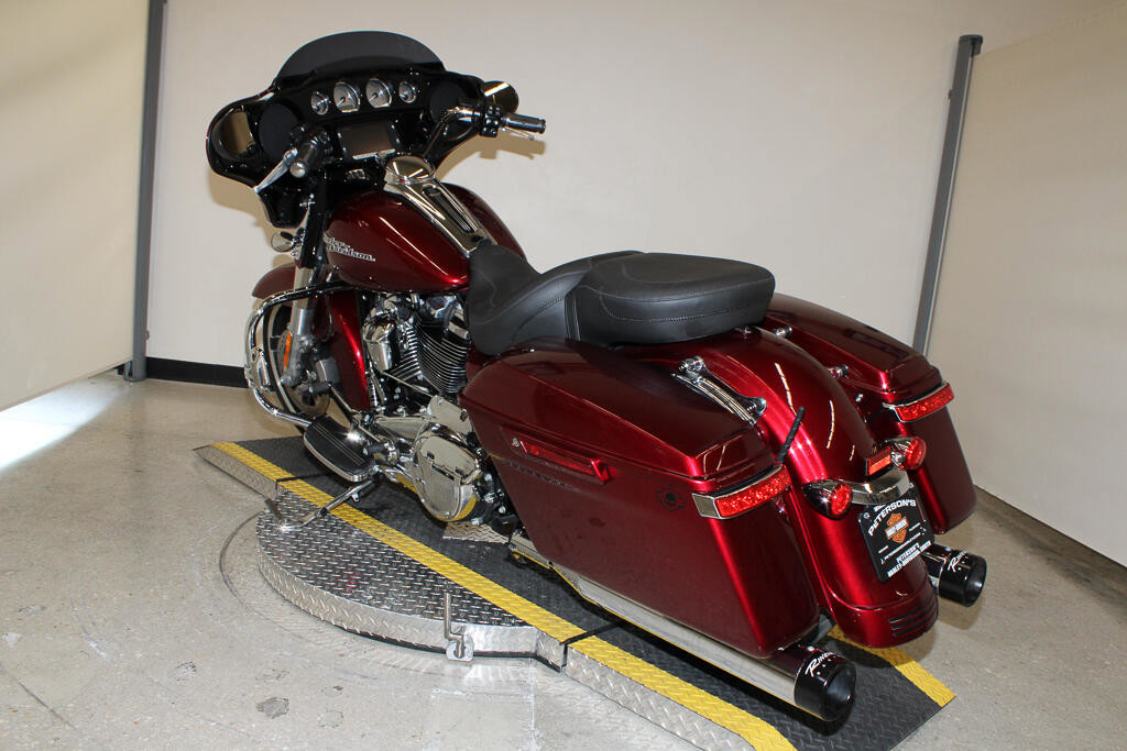 Street Glide® Special