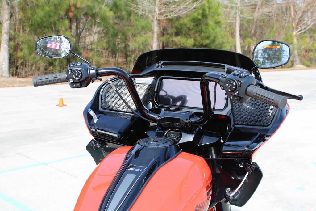 Road Glide® 3