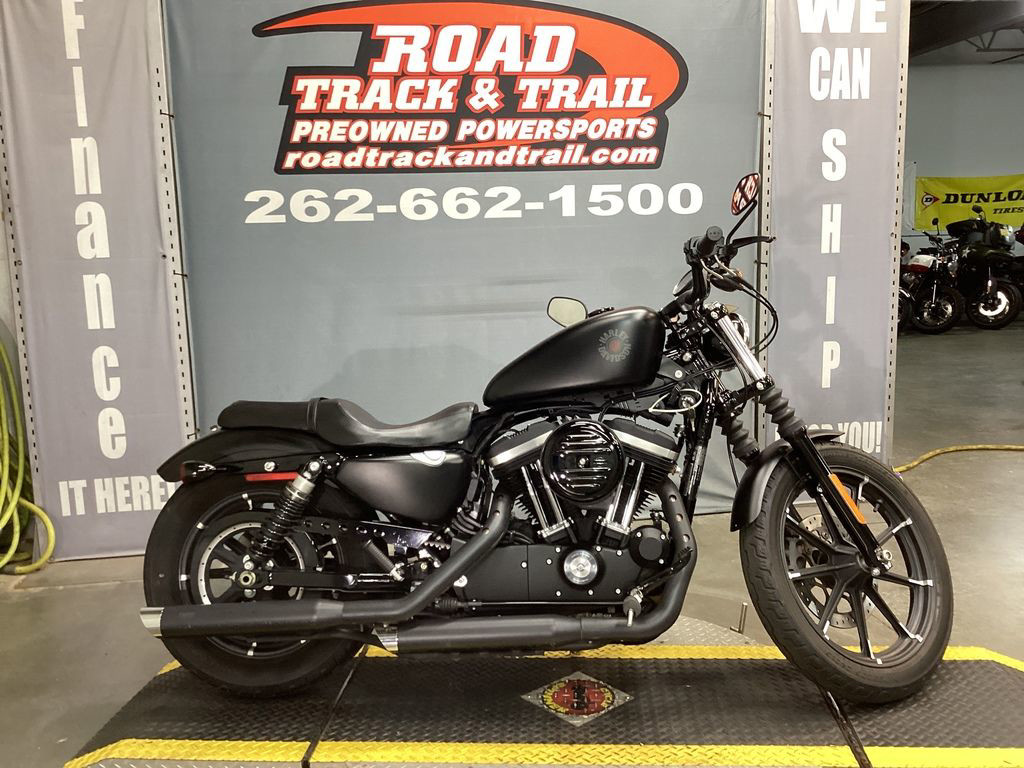 Iron 883®