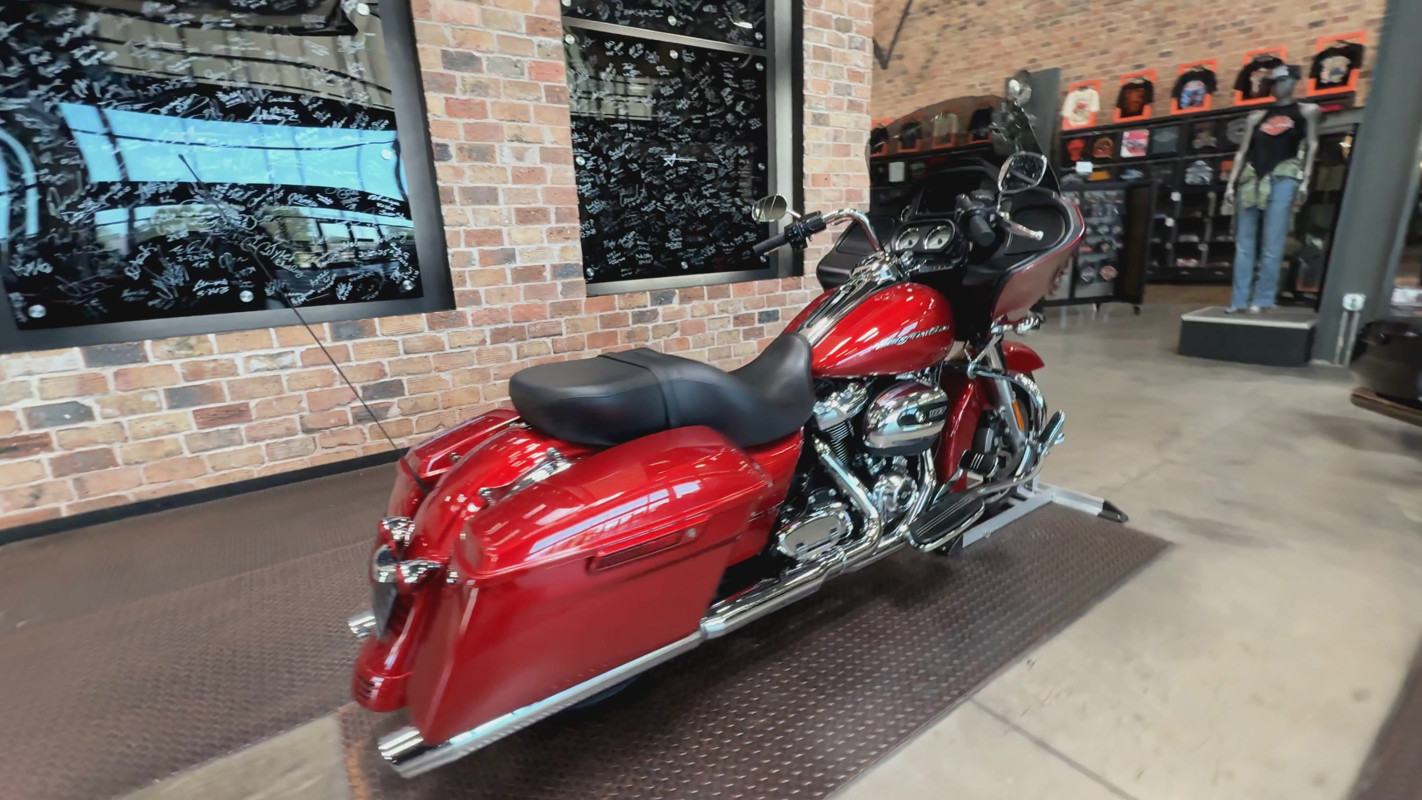 Road Glide®