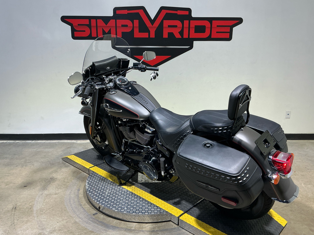 Softail® Heritage Classic 114