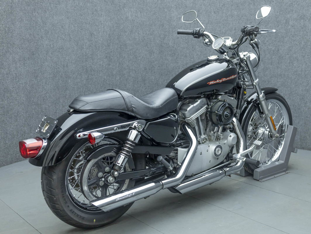 Sportster® 883 Custom