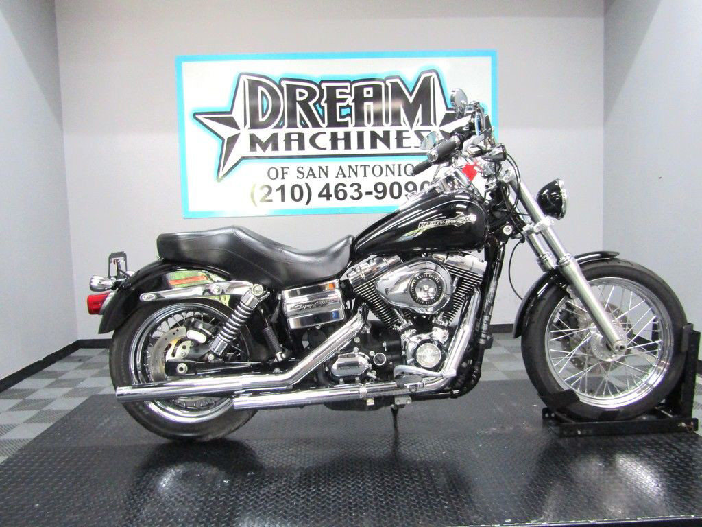 Dyna® Super Glide® Custom