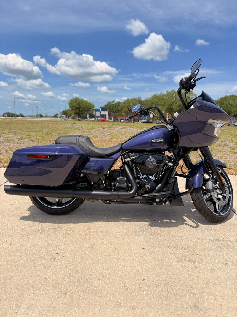 Road Glide®