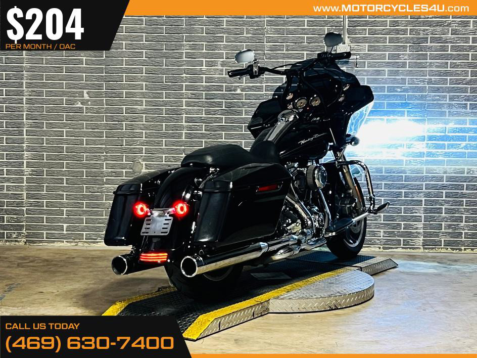 Road Glide® Ultra