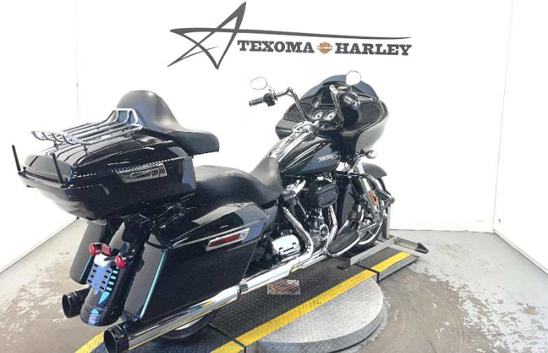 Road Glide®