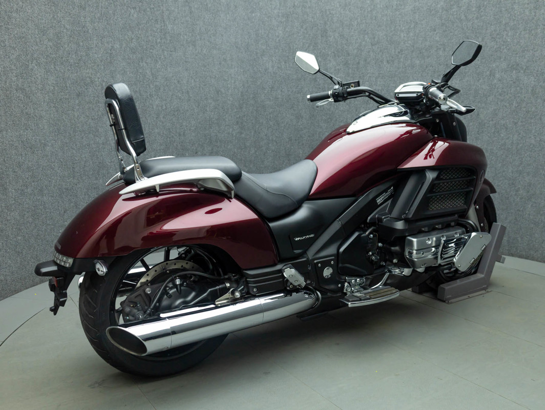 Gold Wing Valkyrie