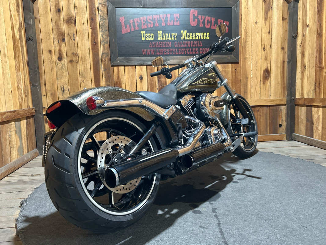 Softail® Breakout®