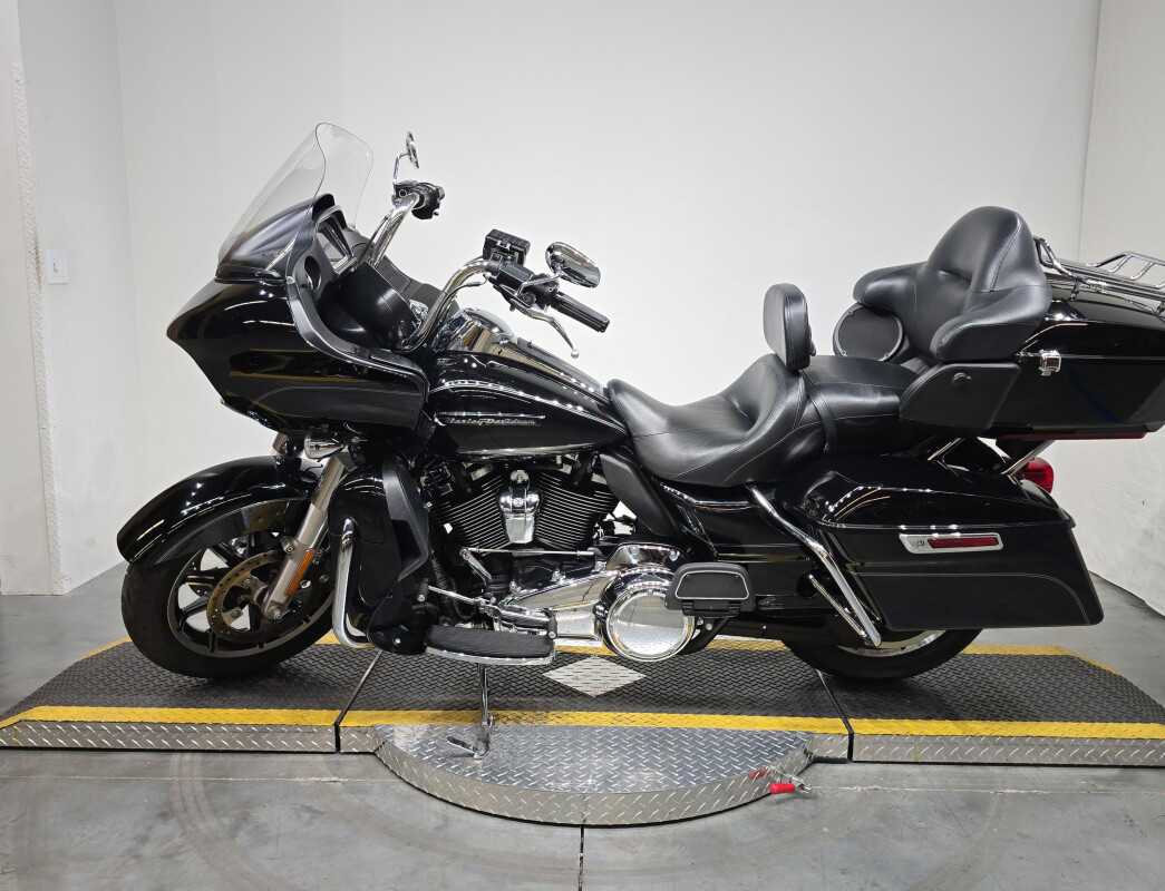 Road Glide® Ultra