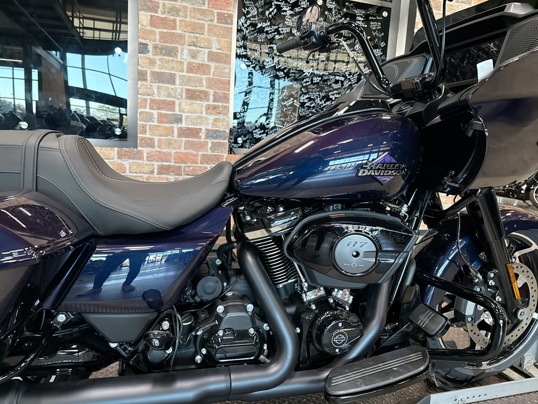 Road Glide®