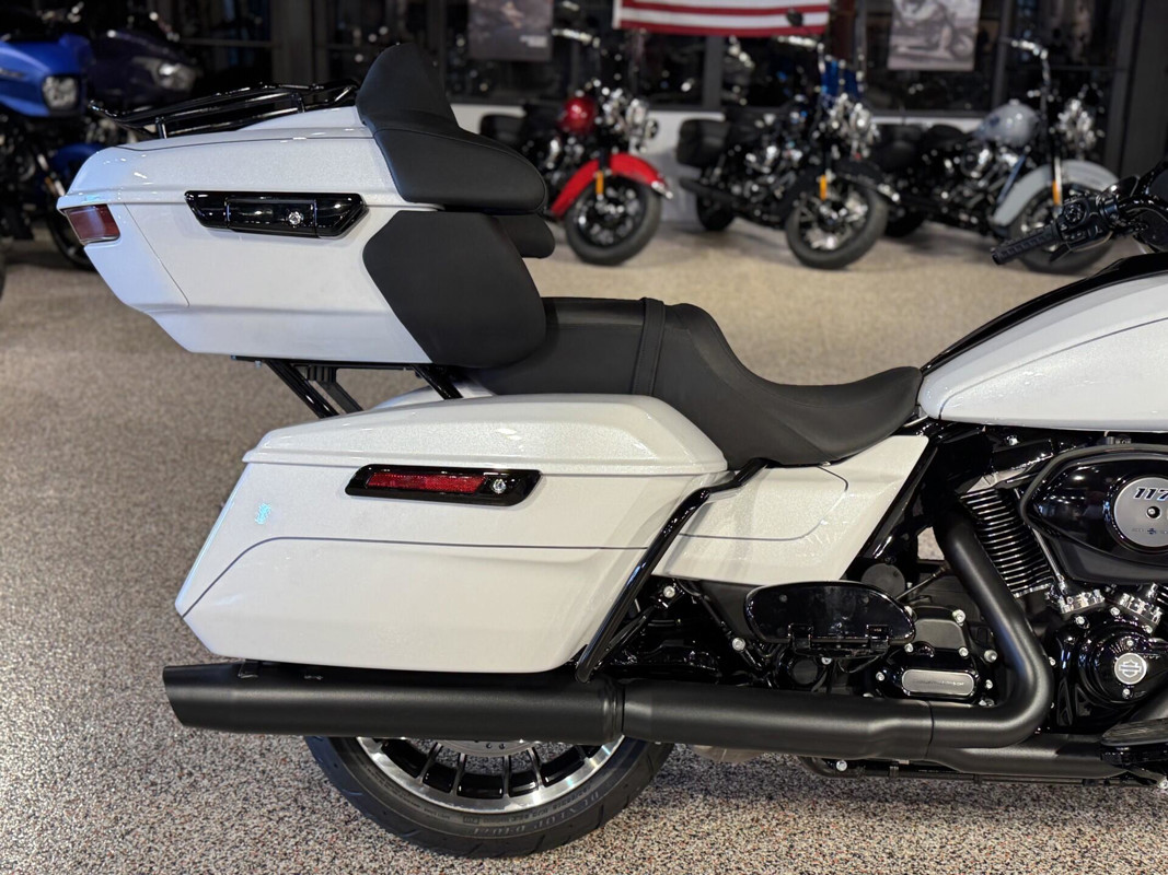 Street Glide® Limited