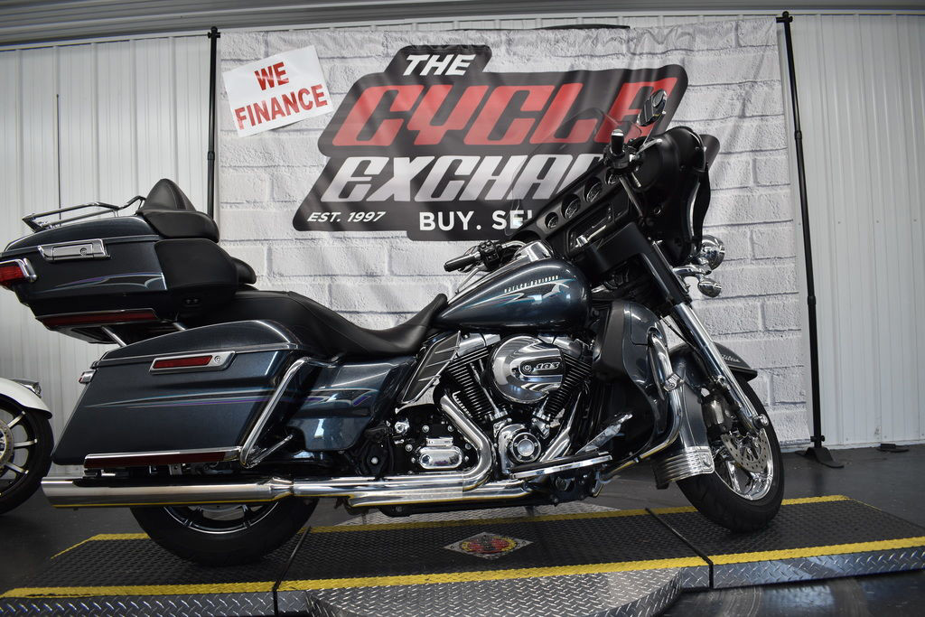 Electra Glide® Ultra Classic® Low