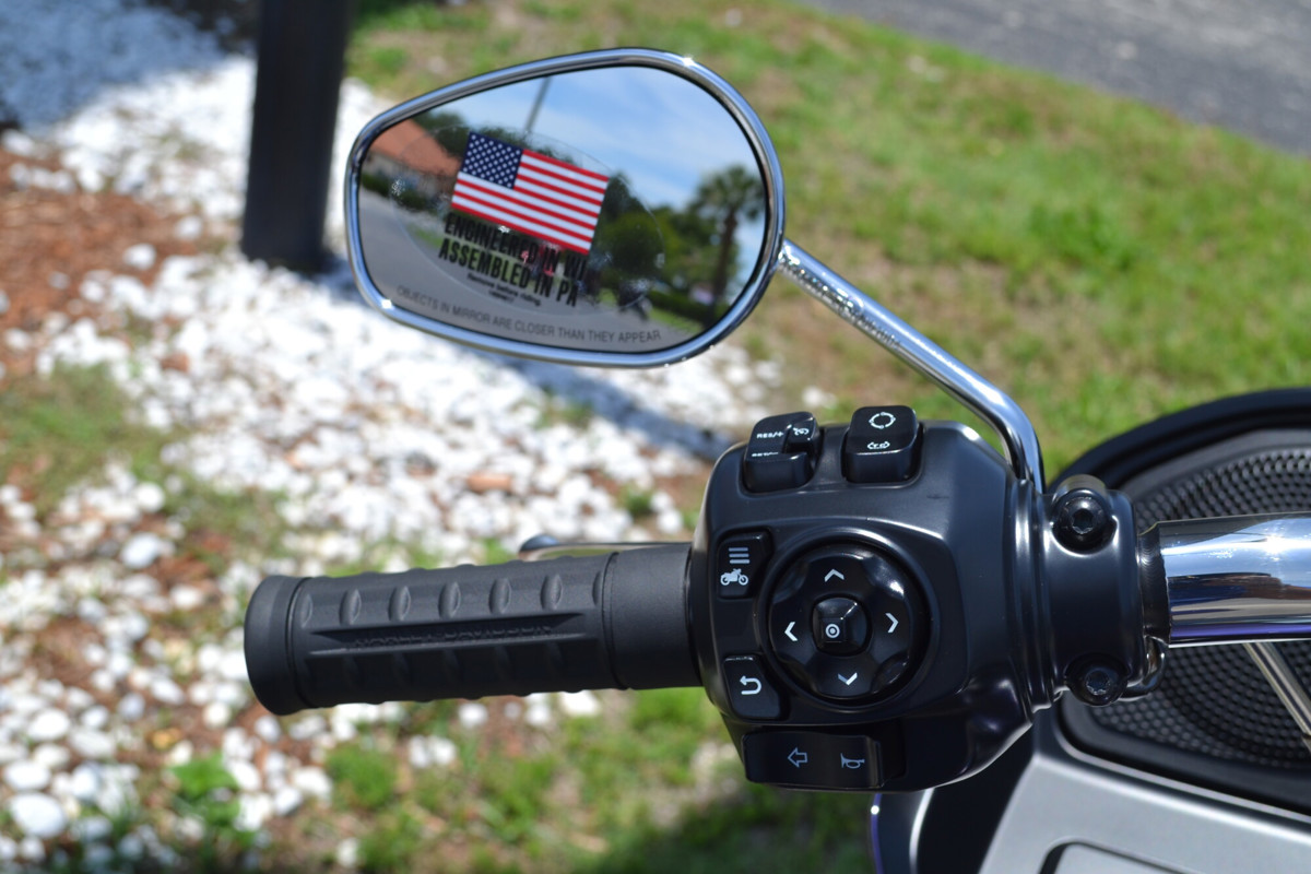 Road Glide®