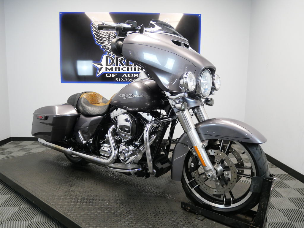 Street Glide® Special