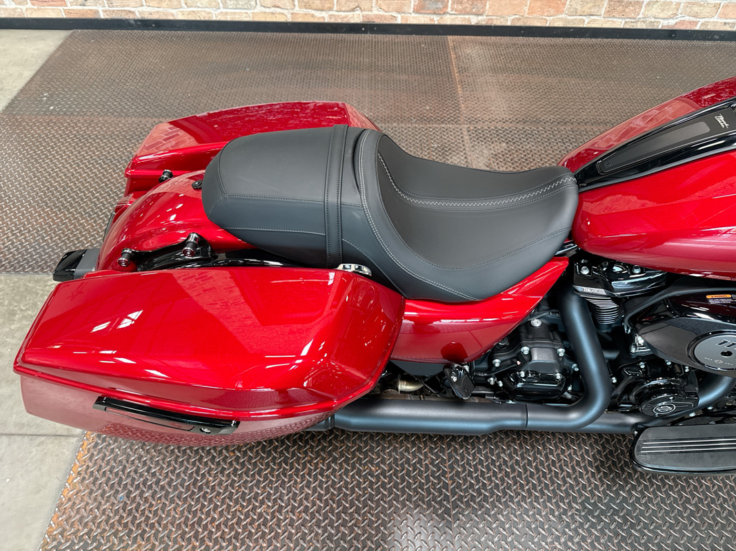 Road Glide®
